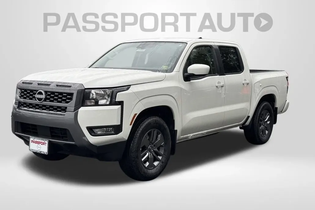2025 Nissan Frontier SV photo 1