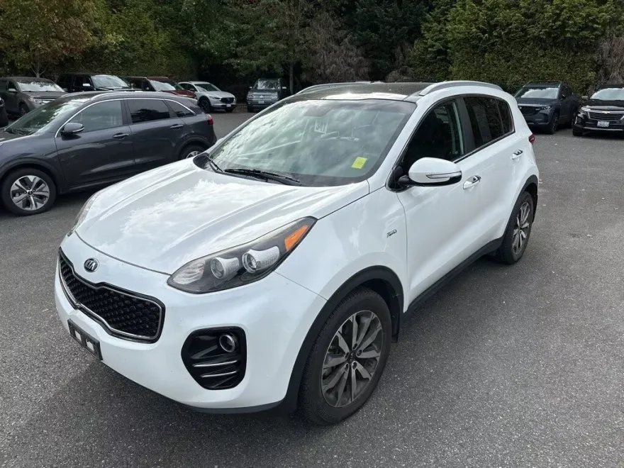 2017 Kia Sportage EX photo 1