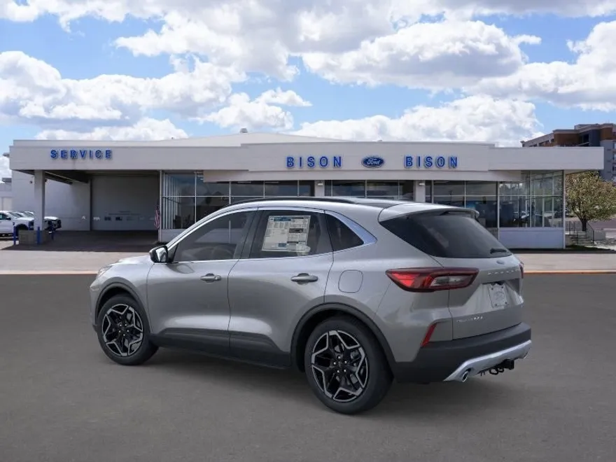 2026 Ford Escape Hybrid Platinum photo 1