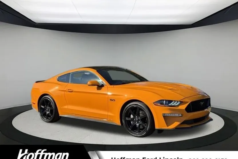 2019 Ford Mustang GT photo 1