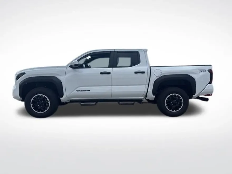 2025 Toyota Tacoma Double Cab photo 1