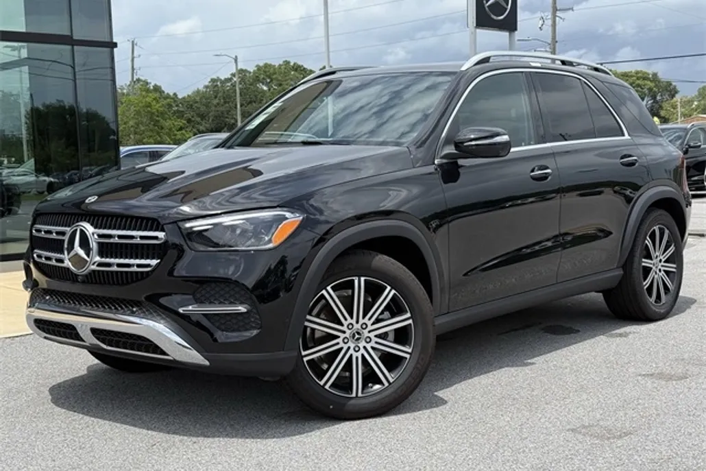 2025 Mercedes Benz GLE 350 4MATIC photo 1
