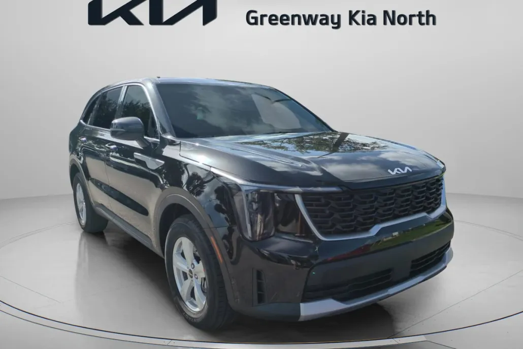 2025 Kia Sorento LX photo 1