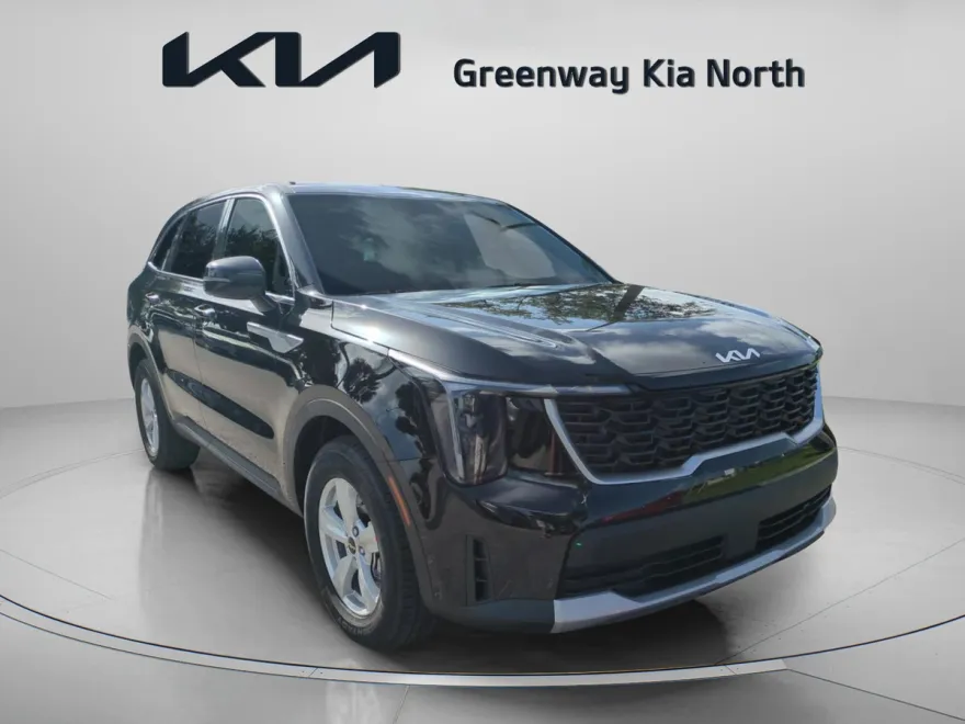 2025 Kia Sorento LX photo 1