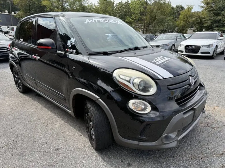 2014 Fiat 500L Trekking photo 1