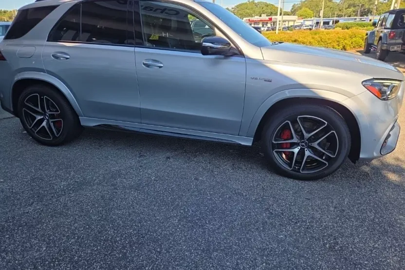 2024 Mercedes Benz GLE AMG 63 S photo 1