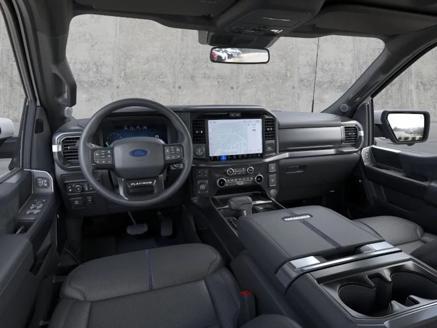 2025 Ford F-150 Platinum photo 9