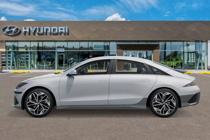 2025 Hyundai Ioniq 6 SEL photo 1