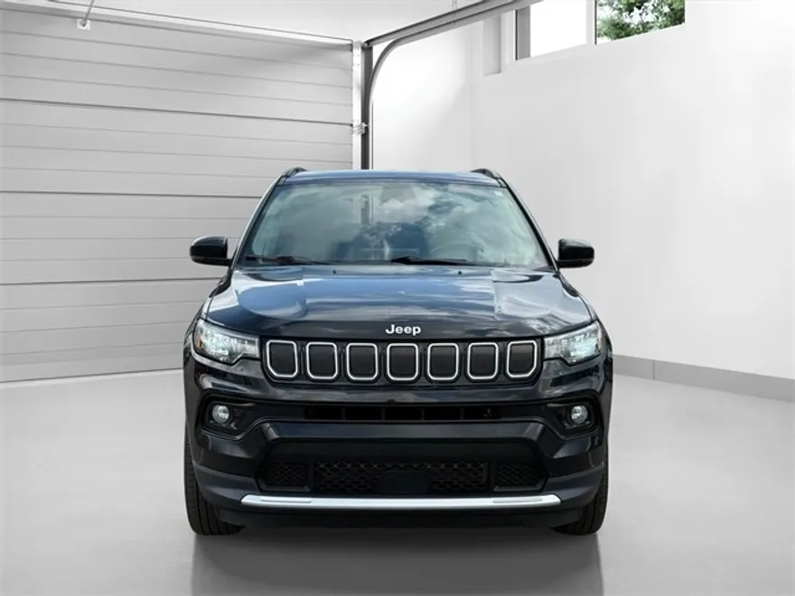 2022 Jeep Compass Limited photo 1
