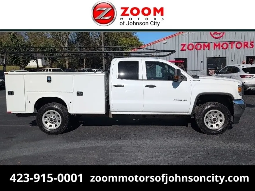 2017 Gmc Sierra Base photo 1
