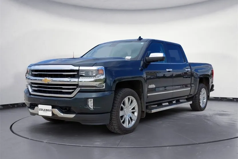 2017 Chevrolet Silverado 1500 High Country photo 1
