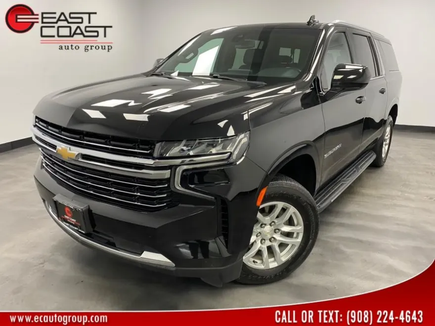 2021 Chevrolet Suburban LT photo 1