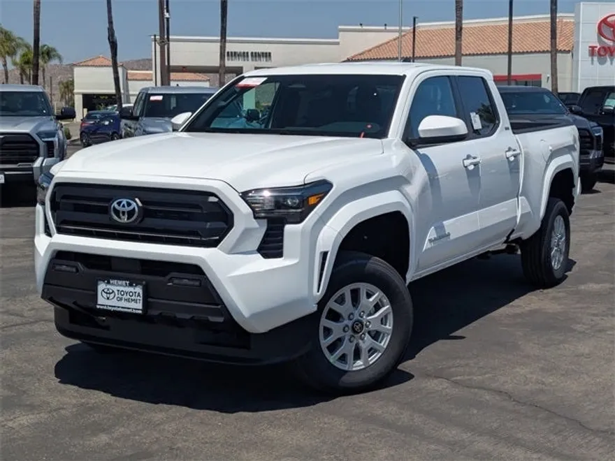 2025 Toyota Tacoma SR5 photo 1