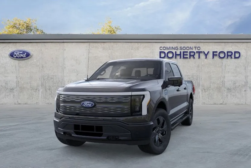 2025 Ford F-150 Lightning Lariat photo 1