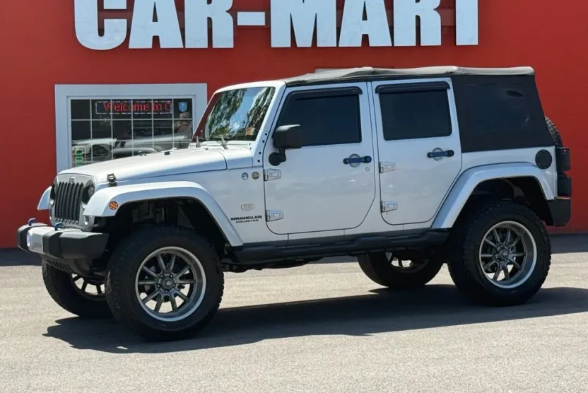 2011 Jeep Wrangler Anniversary Edition photo 1