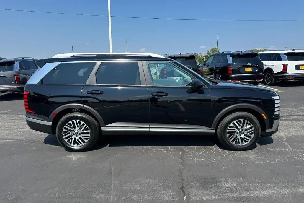 2026 Hyundai Palisade SEL photo 1