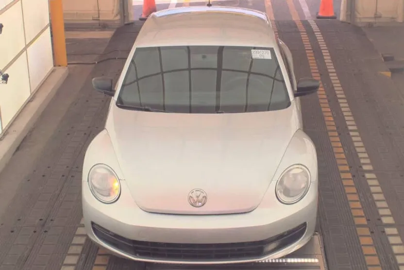 2014 Volkswagen Beetle 1.8T photo 1