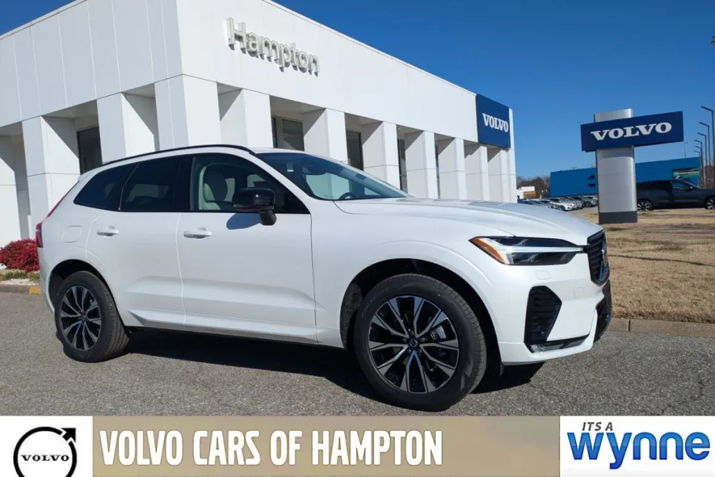 2025 Volvo XC60 B5 Core photo 1