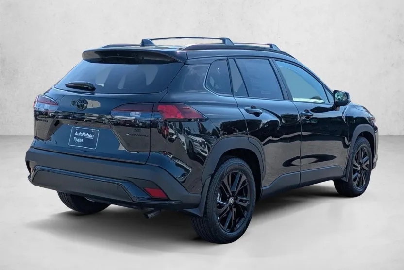 2025 Toyota Corolla Cross XLE XSE photo 1