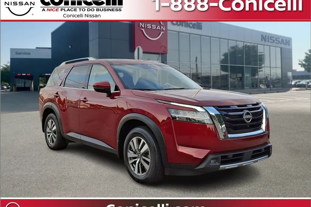 2022 Nissan Pathfinder SL photo 1