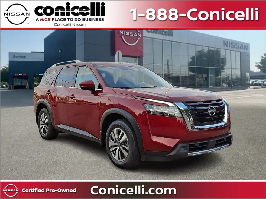 2022 Nissan Pathfinder SL photo 1