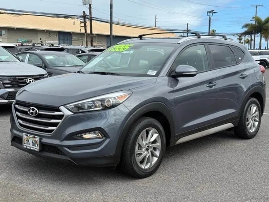 2017 Hyundai Tucson SE Plus photo 1