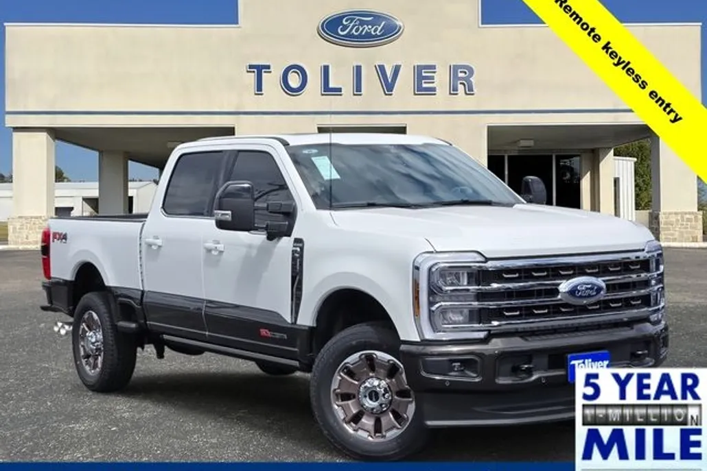 2025 Ford F-250 King Ranch photo 1