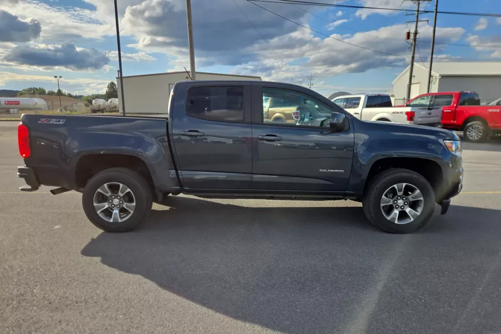 2019 Chevrolet Colorado Z71 photo 1
