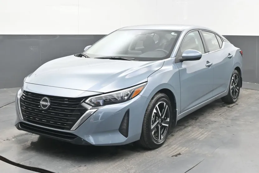 2024 Nissan Sentra SV photo 1