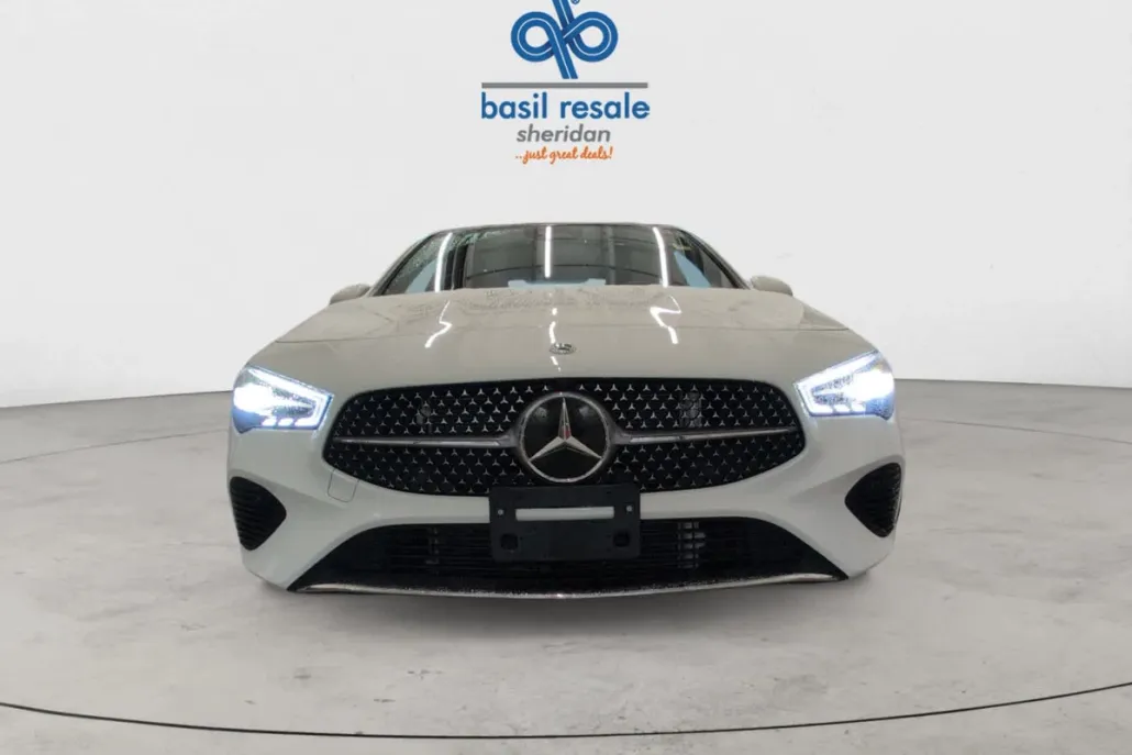 2025 Mercedes Benz CLA 250 4MATIC photo 1