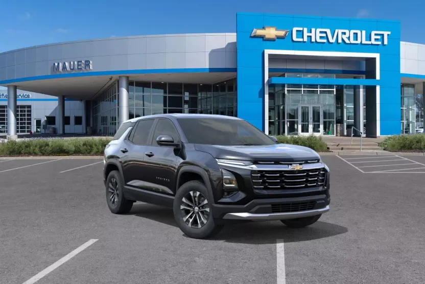 2026 Chevrolet Equinox LT photo 1