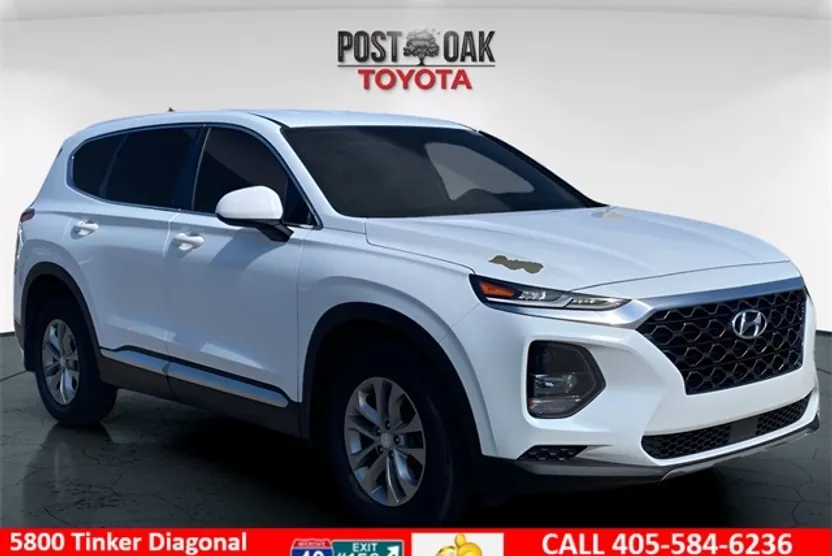 2020 Hyundai Santa Fe SE photo 1