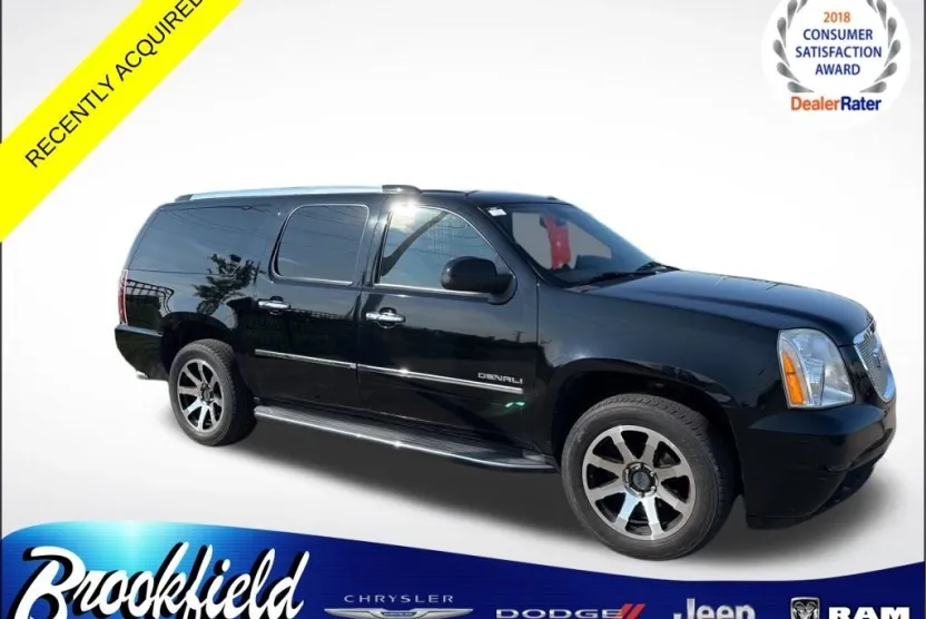 2011 Gmc Yukon XL 1500 Denali photo 1