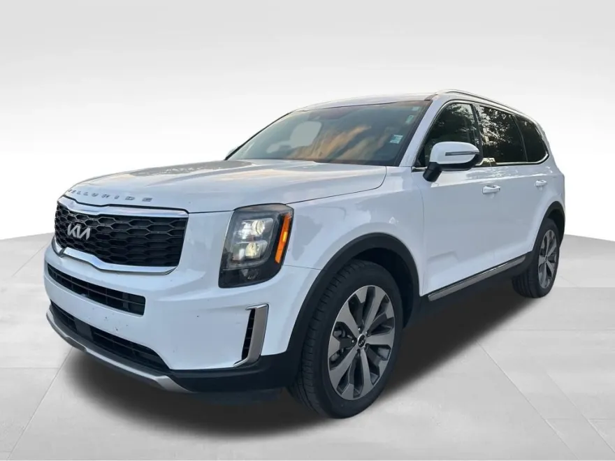 2022 Kia Telluride EX photo 1