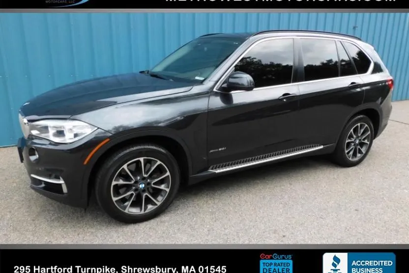 2023 Bmw X5 M50i photo 1