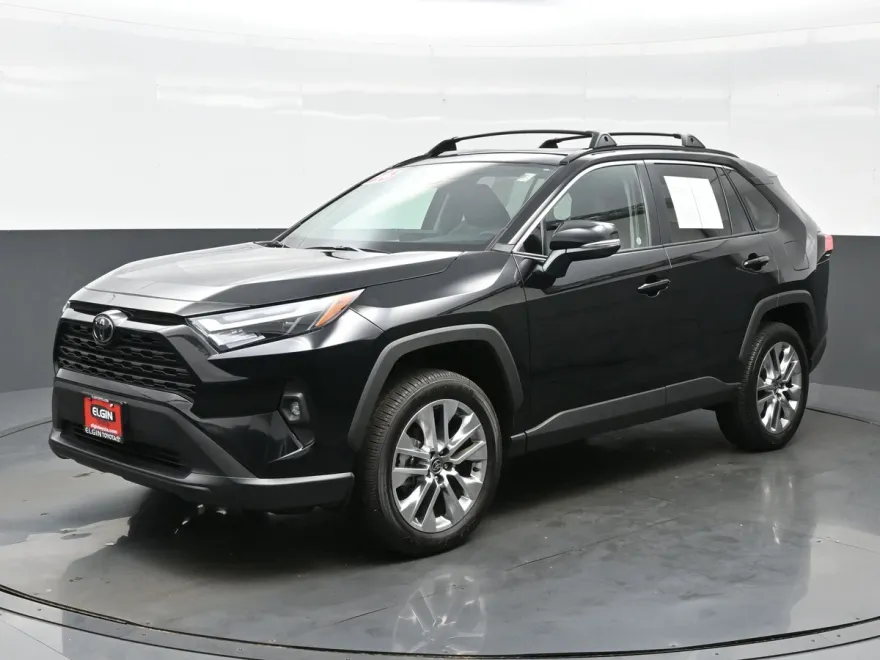2025 Toyota RAV4 XLE Premium photo 1
