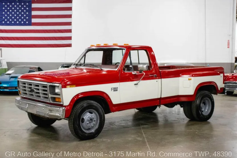 1986 Ford F-350 XL photo 1