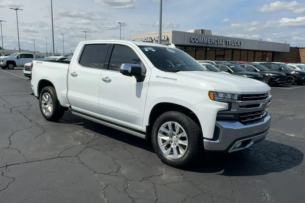 2019 Chevrolet Silverado 1500 LTZ photo 1