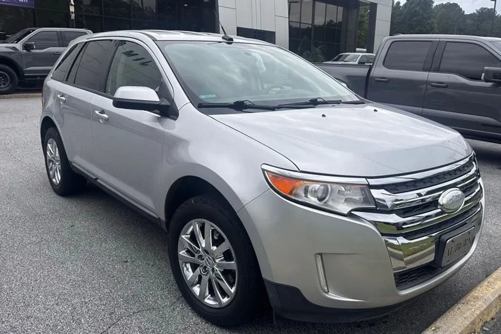 2013 Ford Edge SEL photo 1