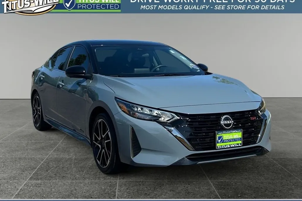 2024 Nissan Sentra SR photo 1