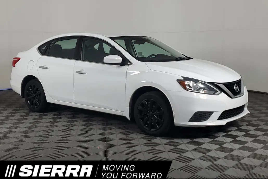 2017 Nissan Sentra S photo 1
