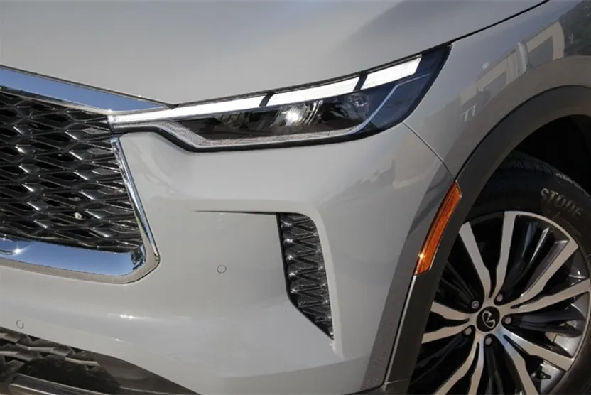 2025 Infiniti QX60 Autograph photo 1