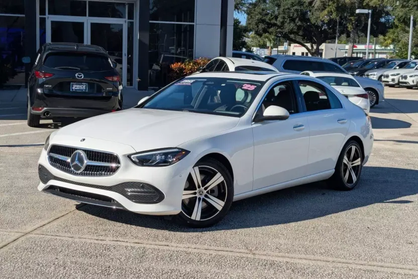 2025 Mercedes Benz C 300 Sedan photo 1