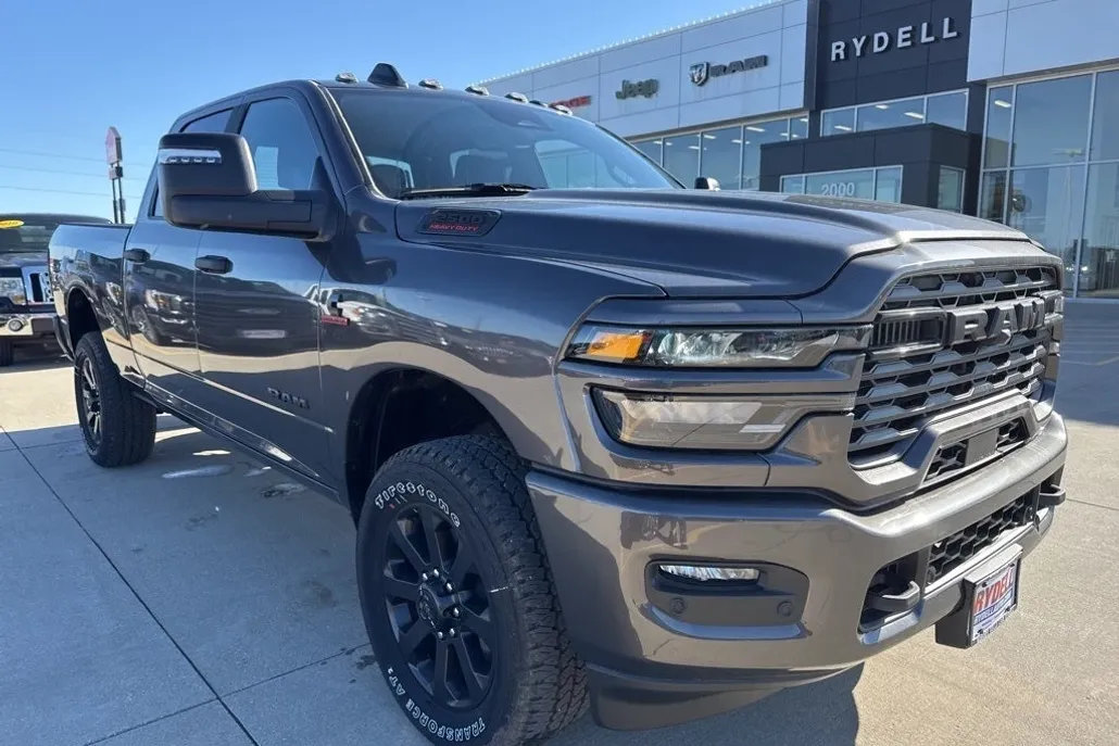 2025 Ram 2500 Big Horn photo 1