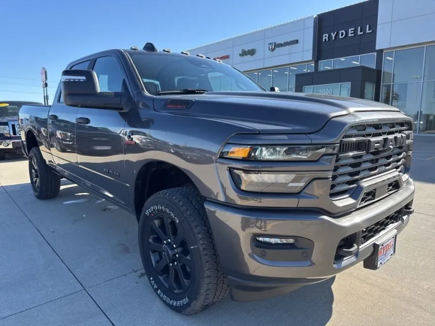2025 Ram 2500 Big Horn photo 1