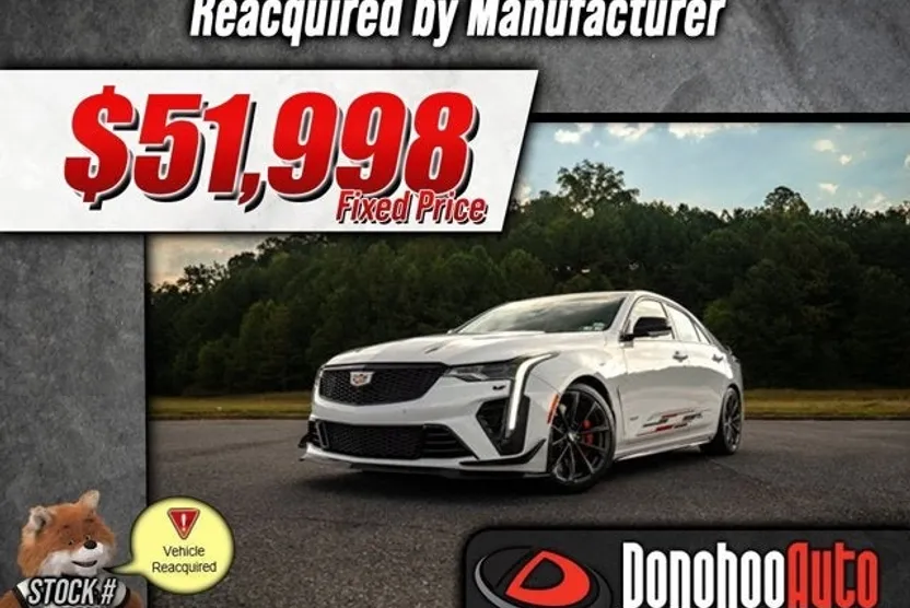 2022 Cadillac CT4 photo 1