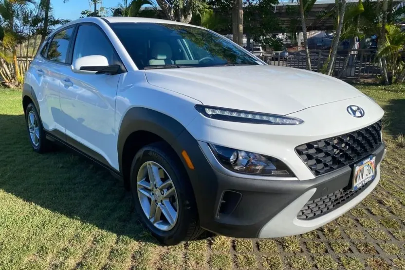 2023 Hyundai Kona SE photo 1