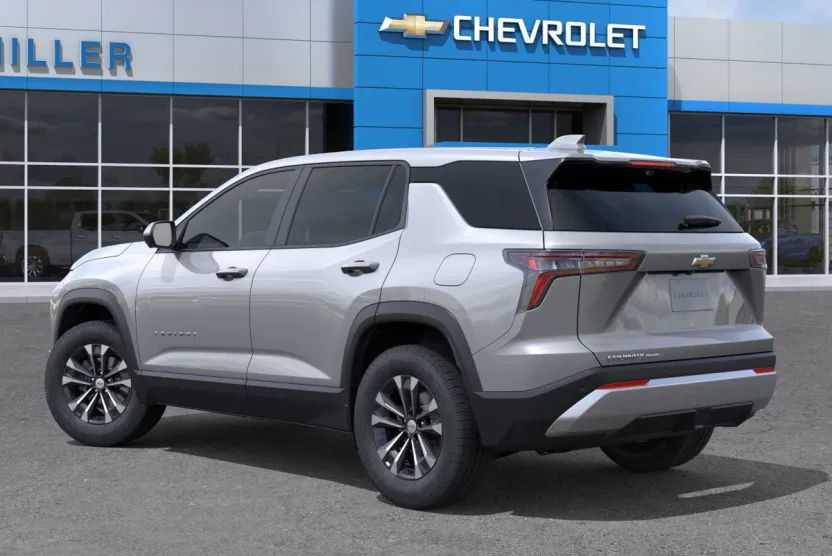 2026 Chevrolet Equinox LT photo 1