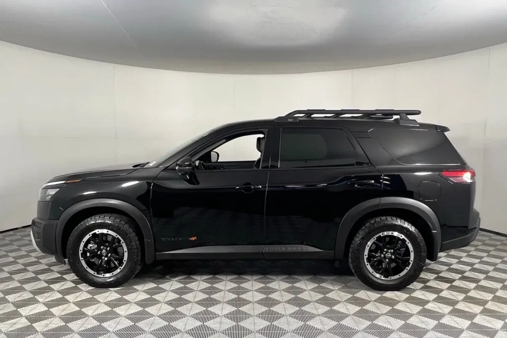 2025 Nissan Pathfinder Rock Creek photo 1
