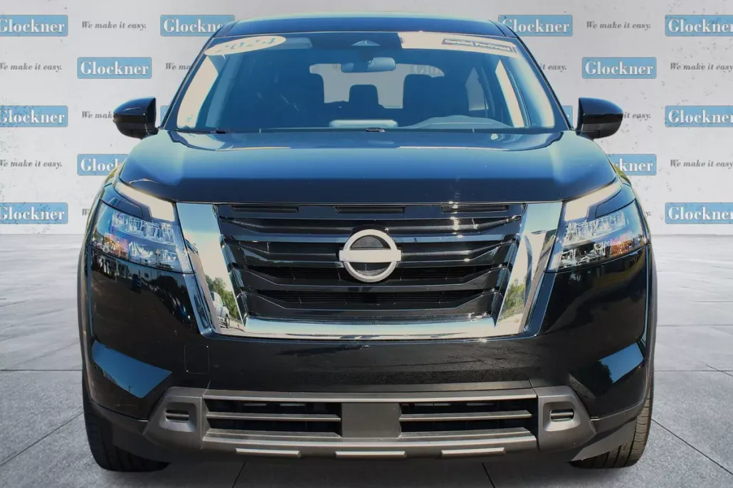 2024 Nissan Pathfinder S photo 1